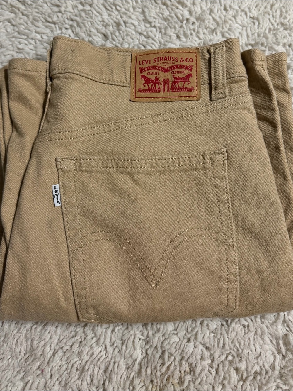 Levi's high waisted wide leg crop cargo jeans Signature Patch size 29 brown